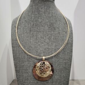 Modern Gold-Tone Geometric Pendant Necklace
